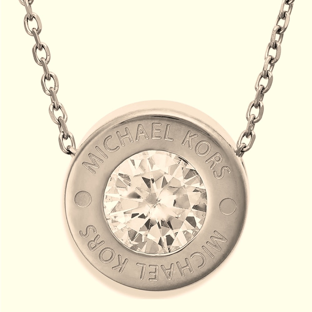 NWOT. —  MICHAEL KORS BRILLIANCE NECKLACE